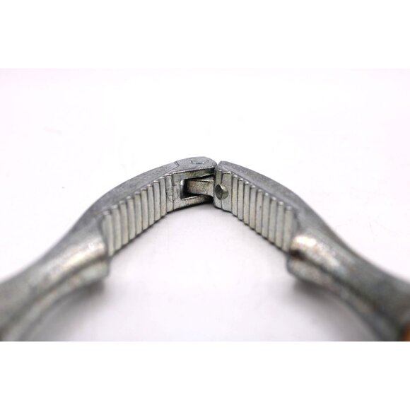 Vintage Wooden Handle Nutcracker Walnuts Hard Shelled Seafood Durable Well Made - Picture 2 of 6